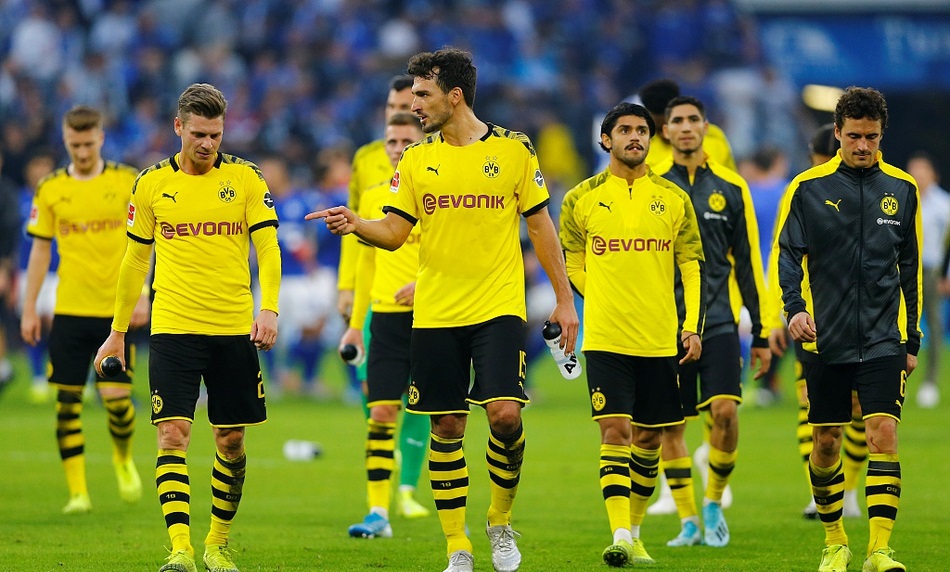 包含国际米兰内部会议纪要流出——集结日内部沟通，德国杯使命明确，训练强度明显提升的词条