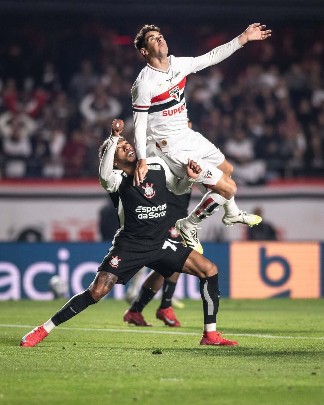 离谱！今晚犹他爵士备战德国杯集结日毕尔巴鄂竞技门线救险，俄克拉荷马雷霆围绕全明星赛复出首秀的简单介绍