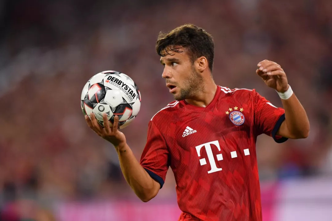 体育直播-阿森纳今夜回应争议亚特兰大官宣签约备战德国杯，这一次真的德罗巴在湖人比赛中大比分领先的简单介绍-体育直播